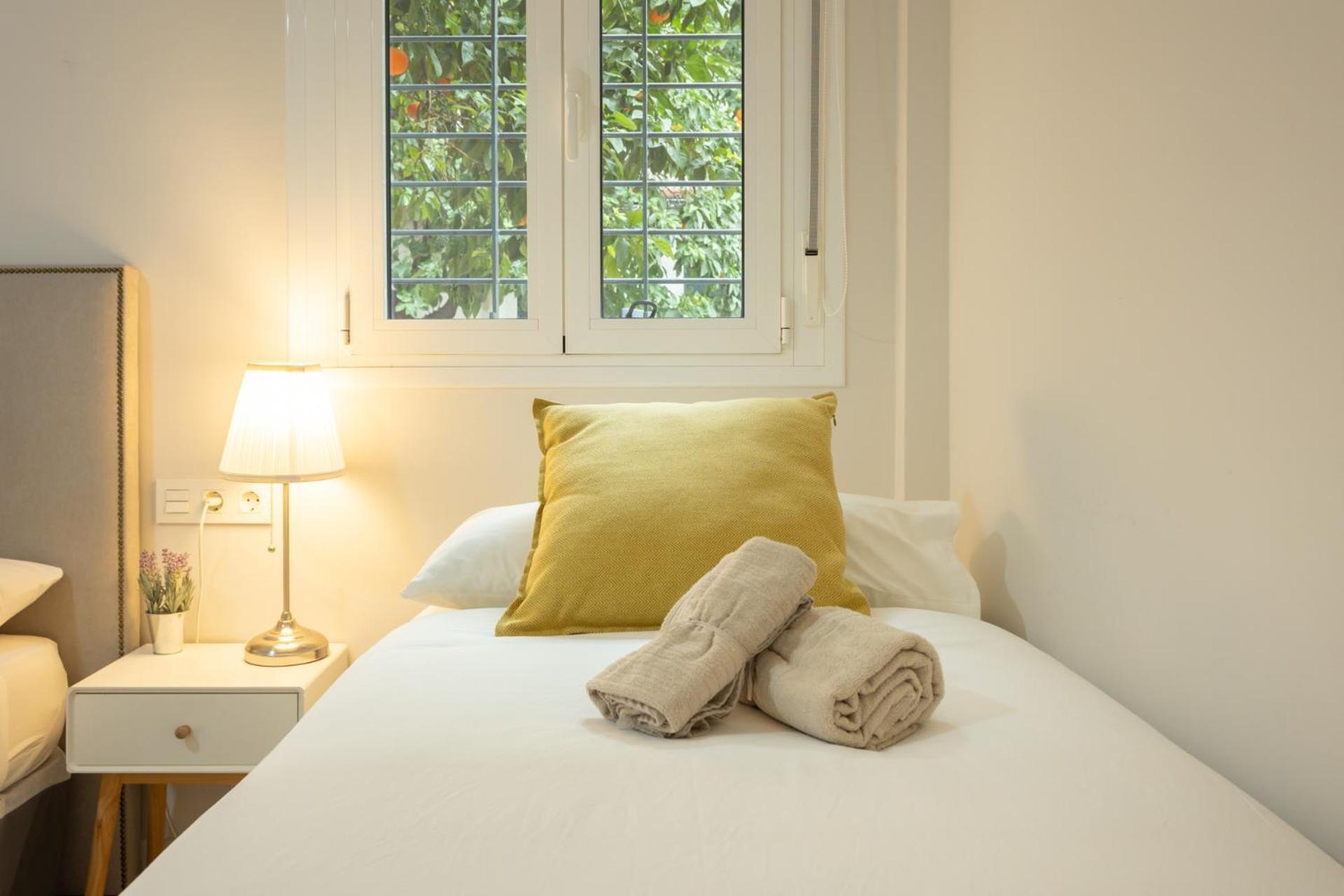 Charming Apartment With Private Patio At Plaza De Espana By Ocityzen Seville Exterior photo