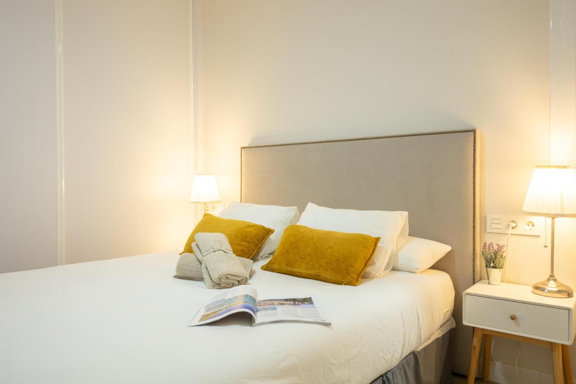 Charming Apartment With Private Patio At Plaza De Espana By Ocityzen Seville Exterior photo