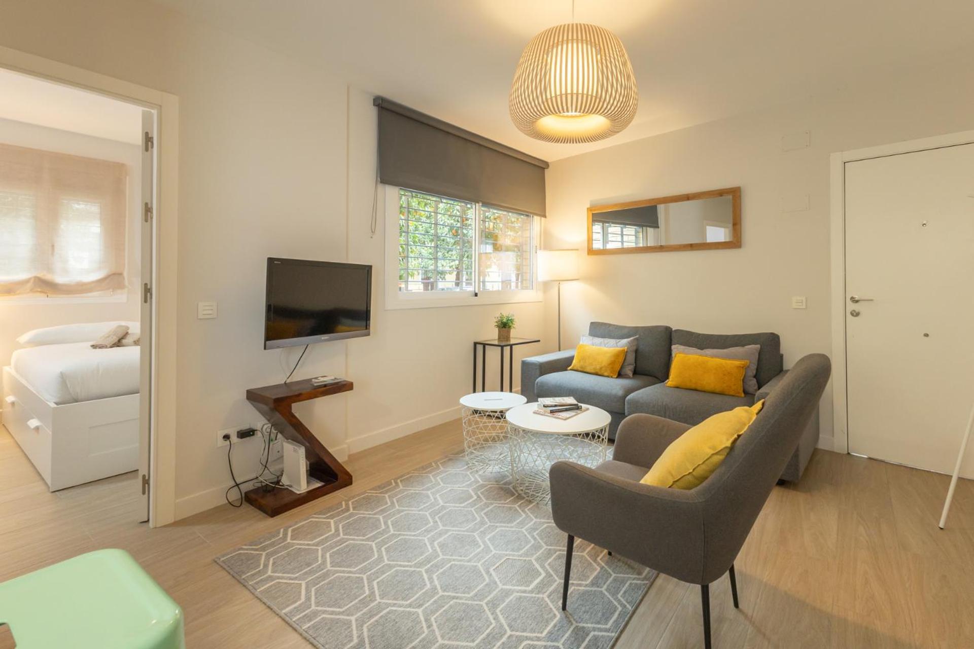 Charming Apartment With Private Patio At Plaza De Espana By Ocityzen Seville Exterior photo