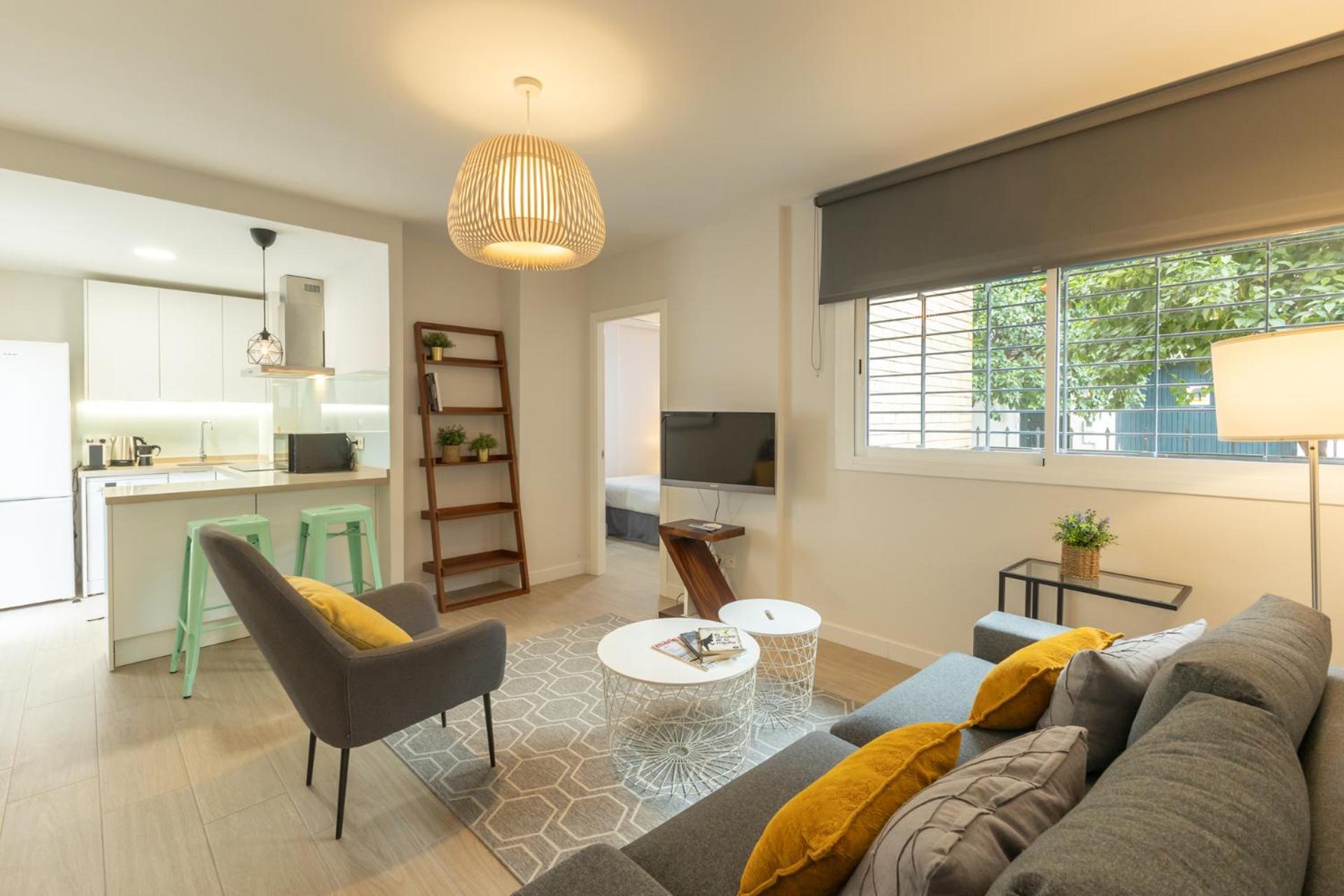 Charming Apartment With Private Patio At Plaza De Espana By Ocityzen Seville Exterior photo